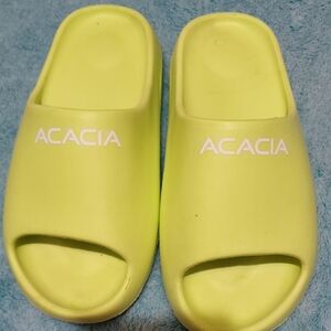 Acacia Swimwear Lime Green Slide Sandals